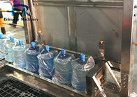 Σταθερή μηχανή πλήρωσης γαλονιού μικρή κατανάλωση αερίου Palletizer μπουκαλιών 5 γαλονιού